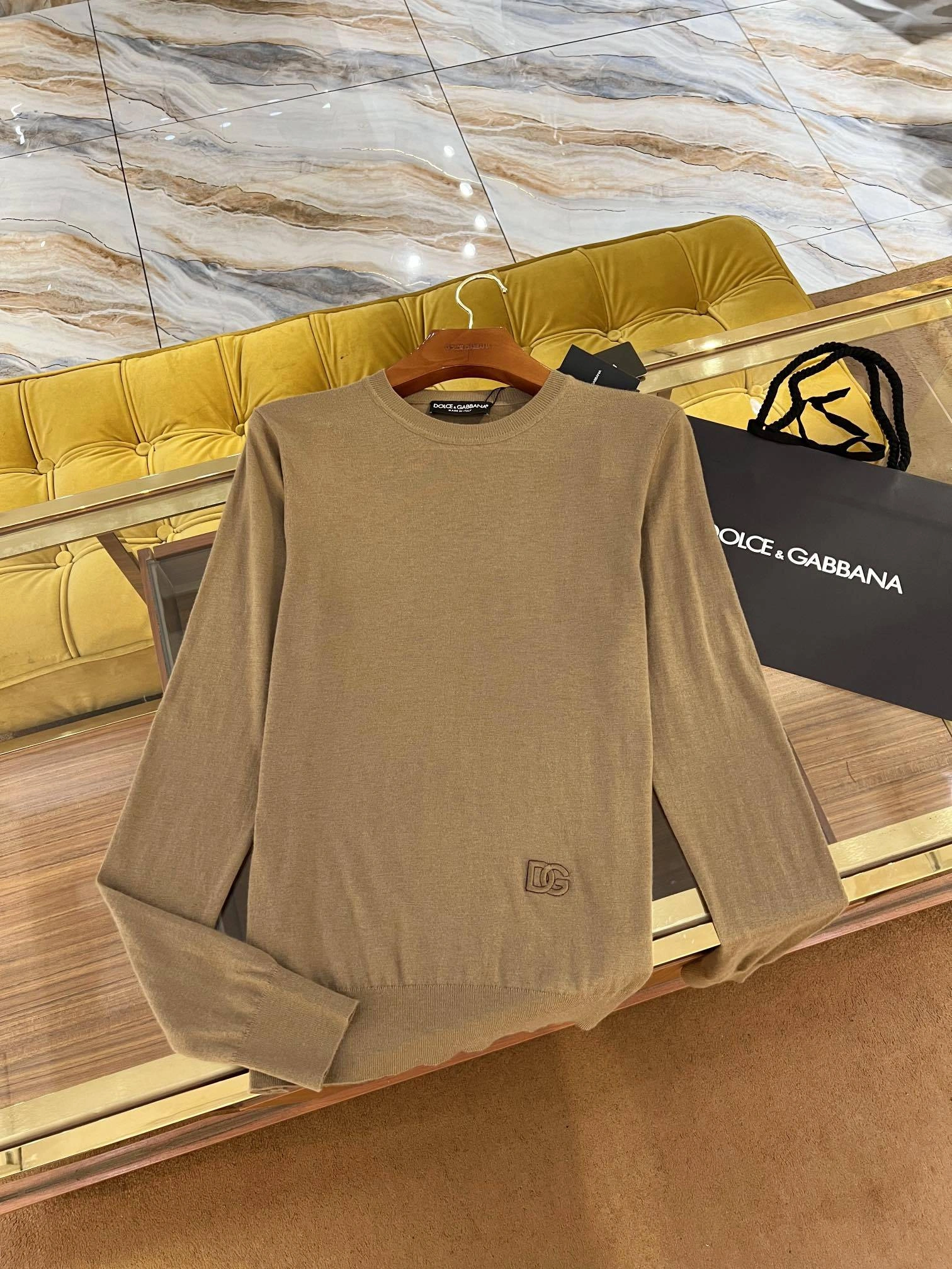 wg.luxury- 4o835& embroidery logo 5colour item:D-F409J1916-5
